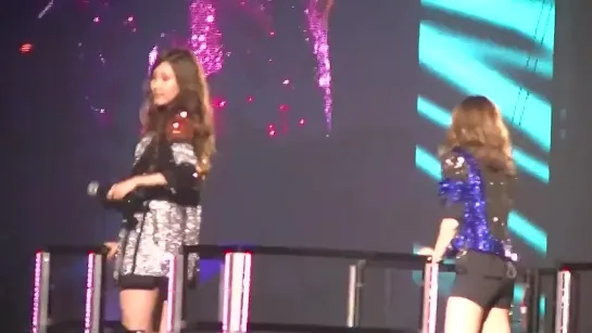 [FANCAM] 120805 TTS & EXO - DJ Got Us Falling in Love Sgain @ SMTOWN in Tokyo