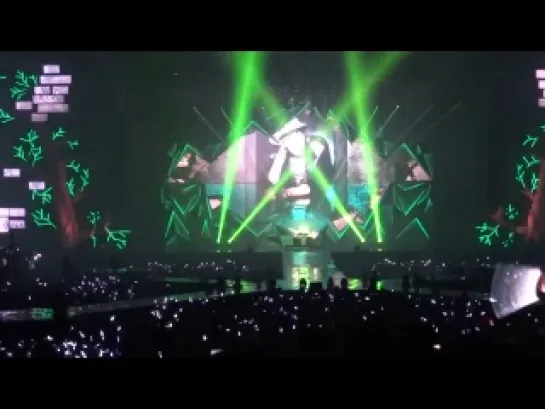 [FANCAM] 140602 Chanyeol Solo @ EXO FROM. EXOPLANET #1 – THE LOST PLANET – in HONGKONG DAY 2