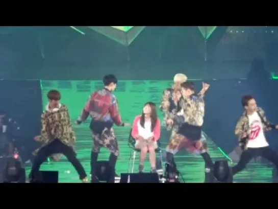 [FANCAM] 140602 EXO - Sorry Sorry, Gee @ EXO FROM. EXOPLANET #1 – THE LOST PLANET – in HONGKONG DAY 2