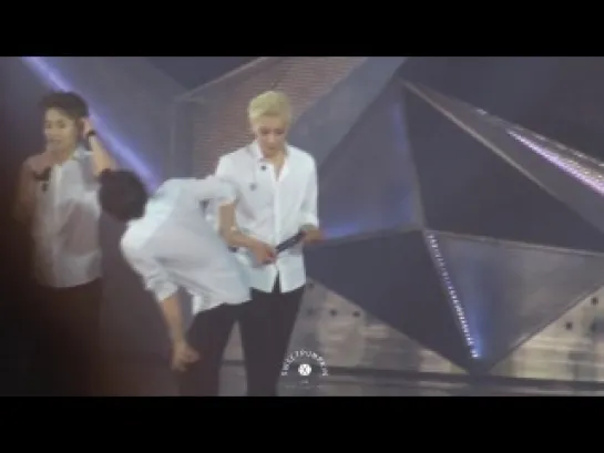 [FANCAM] 140524 Xiumin focus @ EXO FROM EXOPLANET #1 – THE LOST PLANET – in HONGKONG