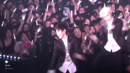 [FANCAM] 140524 EXO - Thunder (Baekhyun  Focus) @ EXO FROM EXOPLANET #1 - THE LOST PLANET DAY 2