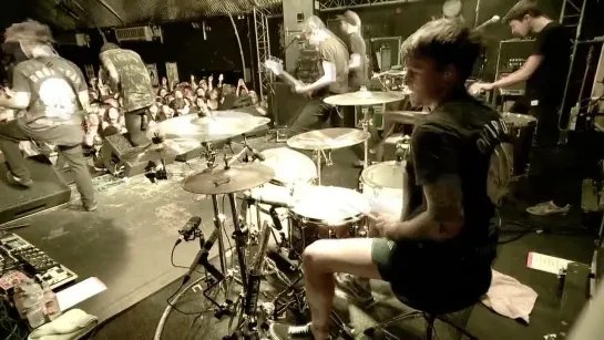 Bring Me The Horizon - Empire (Let Them Sing) (Live)