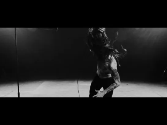 While She Sleeps - Four Walls (Metalcore)