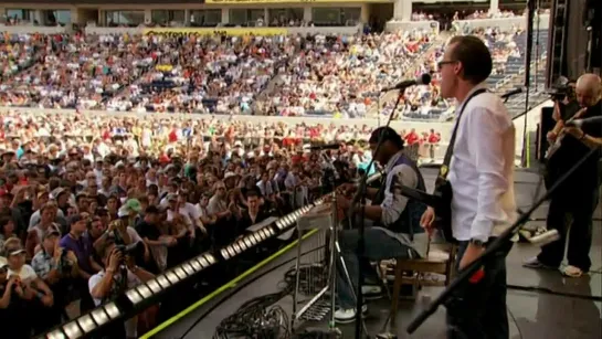 Joe Bonamassa & Daniele, Randolph, The Family Band Live - "Going Down"