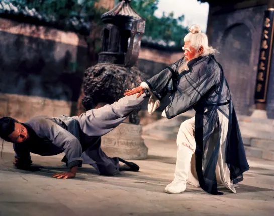 Палачи из Шаолиня /  Executioners from Shaolin, (1977 Гонконг) боевик драма Режиссёр: Лау Ка-Люн