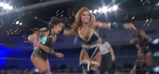 The Hex (Allysin Kay & Marti Belle) vs Hell On Heels (Renee Michelle & Sahara Seven)