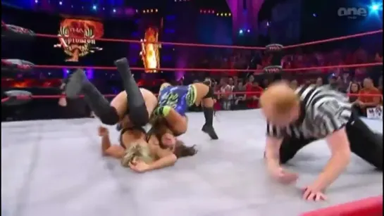 Sarita vs Taylor Wilde