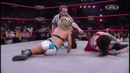 Daffney vs Taylor Wilde