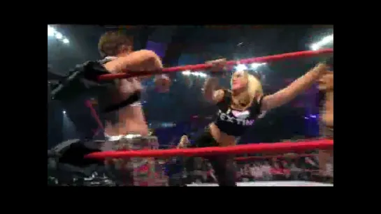 Taylor Wilde & Roxxi vs The Beautiful People(Angelina Love & Velvet Sky)(w/Cute Kip)(special referee Traci Brooks)