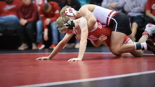 133lbs Jens Lantz (Nebraska) dec Tucker Sjomeling (Nebraska)