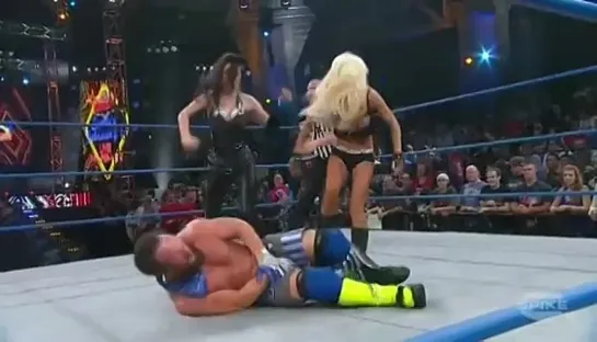 Eric Young vs Angelina Love(w/Winter)