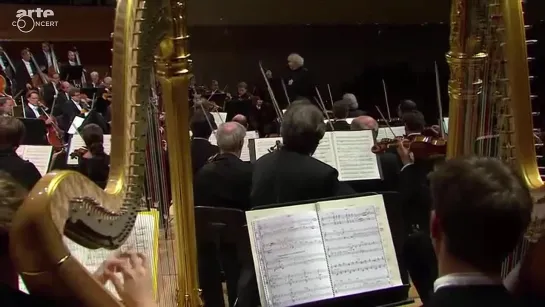 Рахманинов, Стравинский / Sir Simon Rattle und die Berliner Philharmoniker in Luzern (Lucerne Festival 2014)