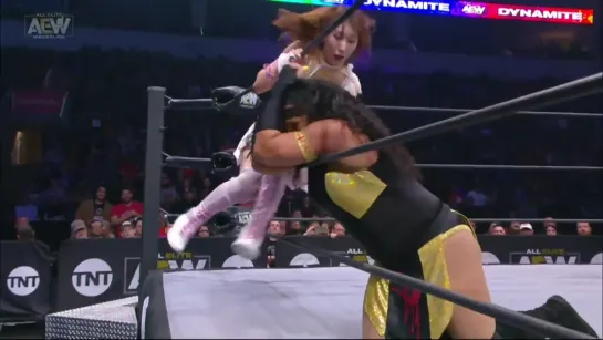 Nyla Rose vs Riho (AEW Women's World title)