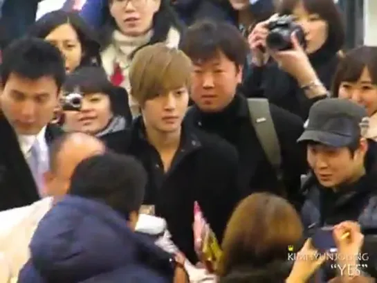 2012.01.22 Kim Hyun Joong@Kimpo Airport Departure