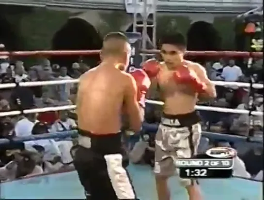 2002-06-18 Brian Viloria vs Frankie Soto (WBC Youth World Flyweight Title)