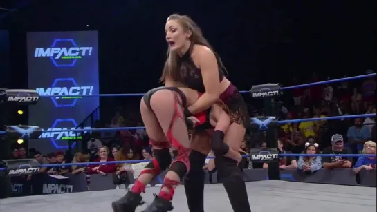 Sienna vs Amber Nova