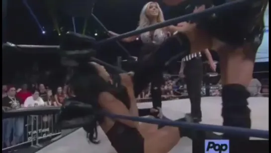 Jade & Gail Kim vs Allie & Sienna