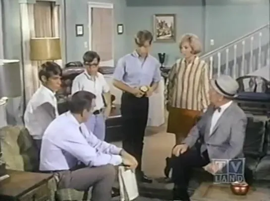 Три моих сына / My Three Sons (1960–1972) сезон 8 серия 22 / s08e22