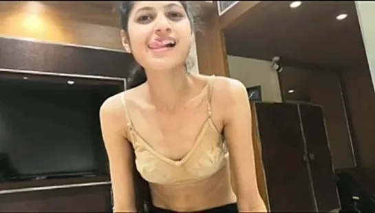 RAJKRISH 🔞+VIDEO'S 🐎 💃_INDIAN +VIRAL +SAPNA +BLOWJOB +AND +COCK +SUCKING +HARDCORE.mp4