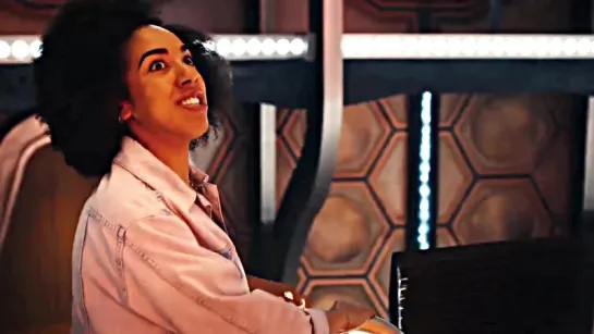 Doctor Who / Доктор Кто (Bill Potts) - Timber