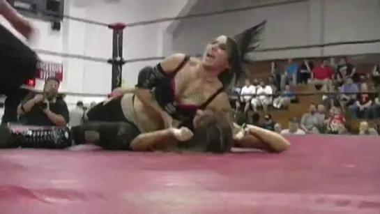 Crazy Mary Dobson vs Christina von Eerie