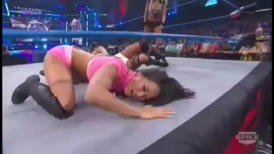 Tara vs Gail Kim