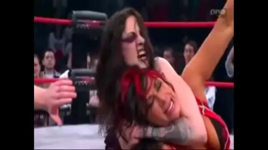 Tara vs Daffney(w/Dr. Stevie)