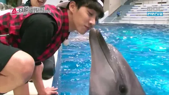 [SHOW] 3.07.2014 MBCevery1 SHOWTIME - Burning the BEAST, Ep.10 - KiKwang Playing With Dolphin