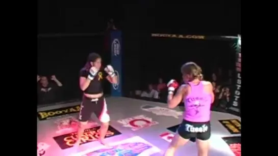 Emma OConnor vs Amy Golombiski