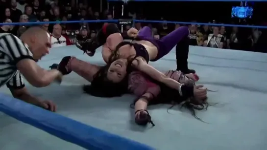 Su Yung vs Katarina Leigh (Impact Knockouts title)