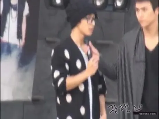 [FANCAM] 17.10.2010 KiKwang @ Daejeon Fansign