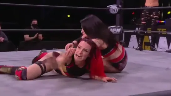 Ivelisse & Diamante vs Jazmin Allure & Vertvixen