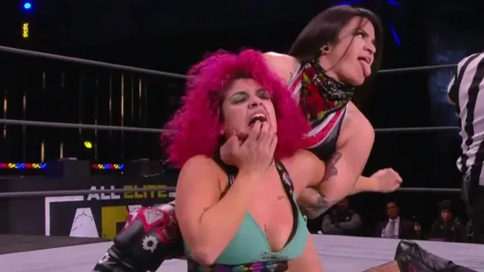 Ivelisse & Diamante vs Katalina Perez & Tesha Price