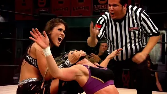 Sexy Star vs Ivelisse