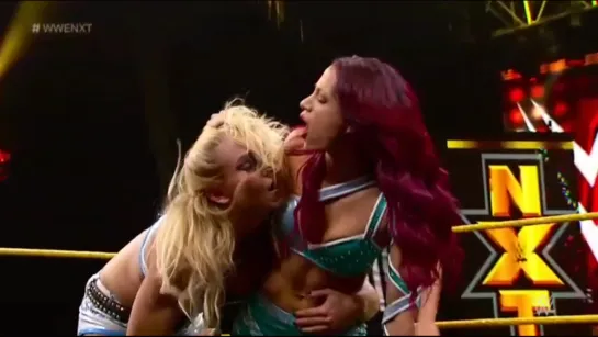 Sasha Banks vs Charlotte (NXT Women's title)