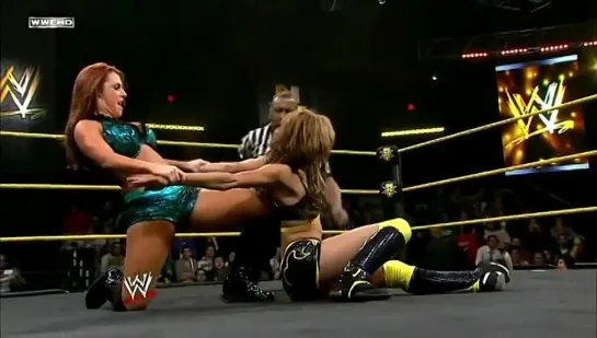 Audrey Marie vs Sasha Banks