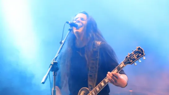 Tierra Santa - Leyendas del Rock 2015 - video report de Jueves en imagenes