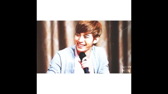 Your smile lights up my entire universe....e Hongbin (720p)