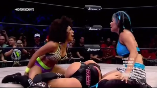 Laura Dennis vs Jade (w/Marti Belle)