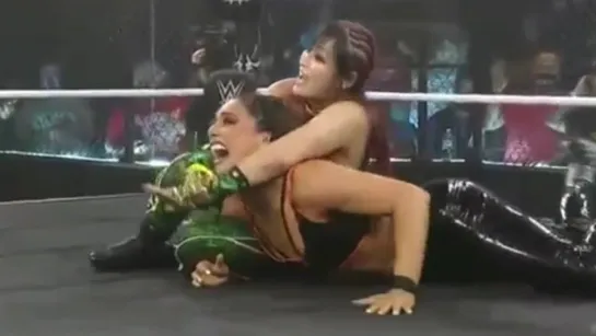 Raquel Gonzalez vs Io Shirai (NXT Women's title)