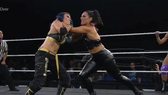 Tegan Nox, Mia Yim, & Shotzi Blackheart vs Dakota Kai, Raquel Gonzalez, & Candice LeRae