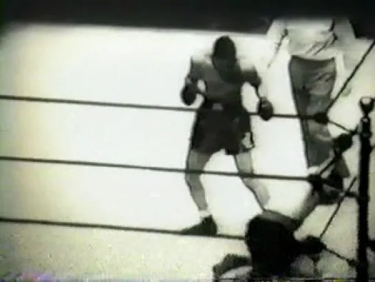 1940-03-29 Boxing ¦ Joe Louis vs Johnny Paychek