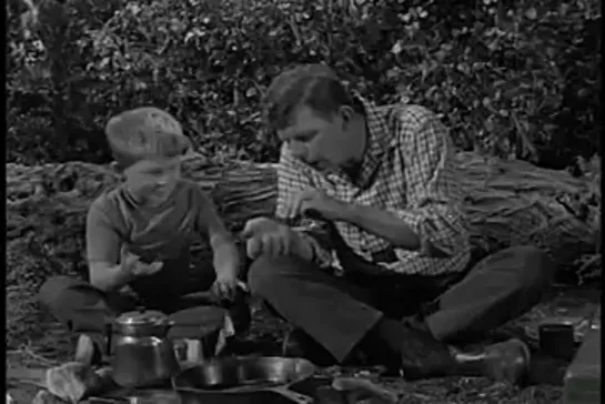 Шоу Энди Гриффита / The Andy Griffith Show, (1960–1968) сезон 3 серия 10  / s03e10-opies-rival