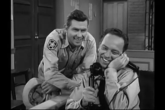 Шоу Энди Гриффита  / The Andy Griffith Show, (1960–1968) сезон 1 серия 28 / s01e28-andy-forecloses.ia