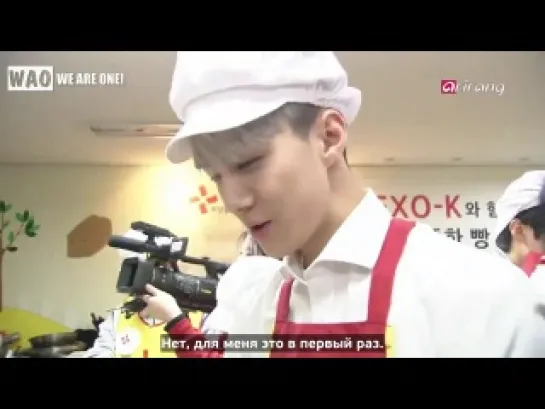 [РУСС.САБ] Showbiz Korea - Members of EXO-K change into bakers