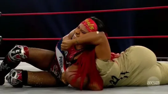 Jazz vs Tasha Steelz (w/Kiera Hogan)