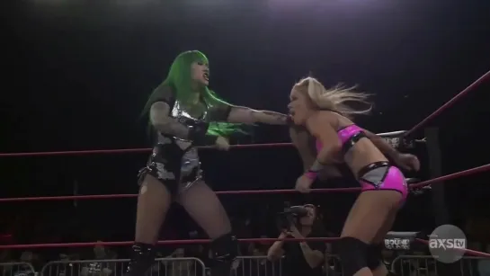 Madison Rayne vs Shotzi Blackheart