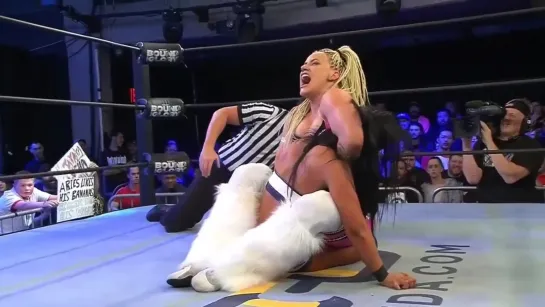 Tessa Blanchard vs Taya Valkyrie (Impact Knockouts title)