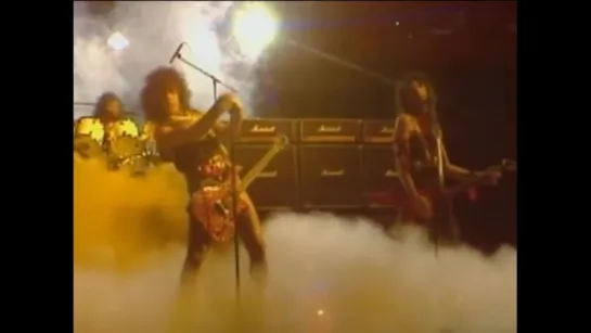 KISS - All Hell's Breakin' Loose (1984) (Official Live Video)