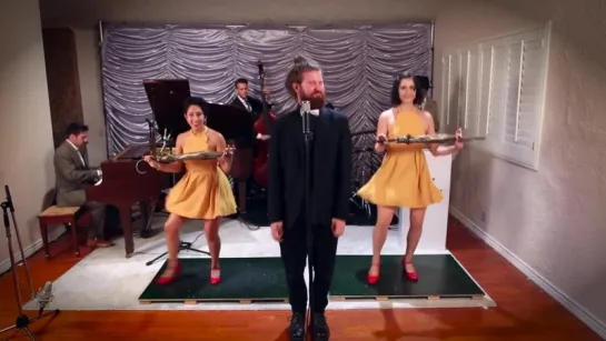 Scott Bradlee & Postmodern Jukebox – Umbrella (feat. Casey Abrams & The Sole Sisters)